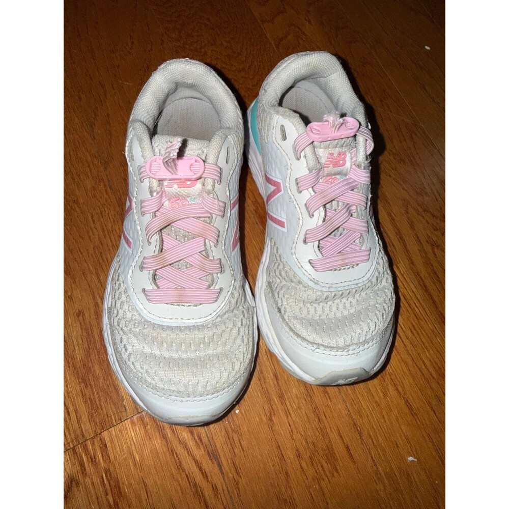 Toddler new balance pink and gray size 10.5